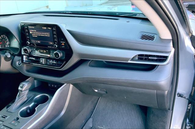 used 2020 Toyota Highlander car, priced at $29,000