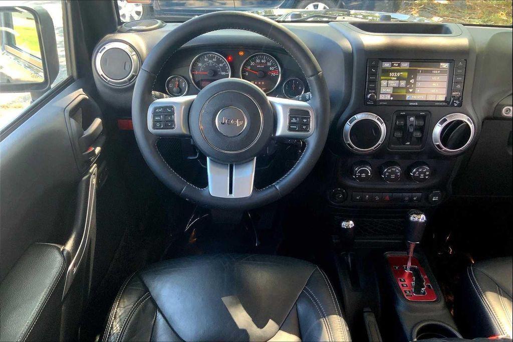 used 2016 Jeep Wrangler Unlimited car, priced at $20,287