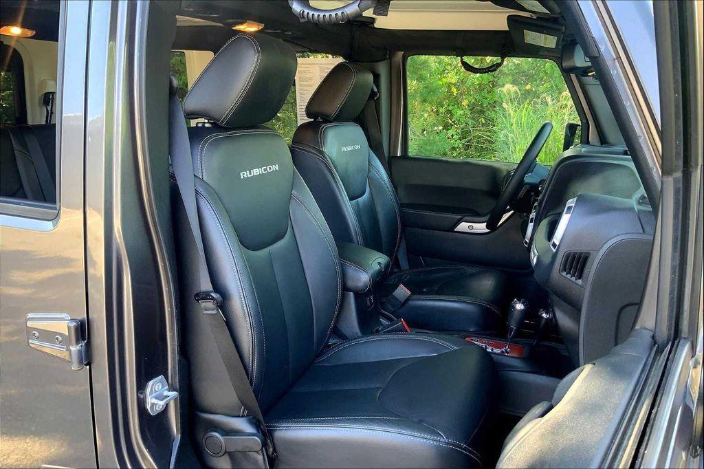 used 2016 Jeep Wrangler Unlimited car, priced at $20,287