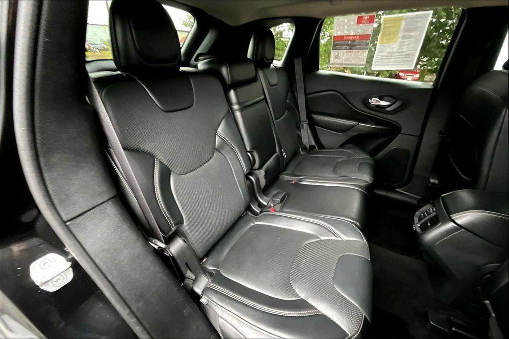 used 2014 Jeep Cherokee car, priced at $10,680