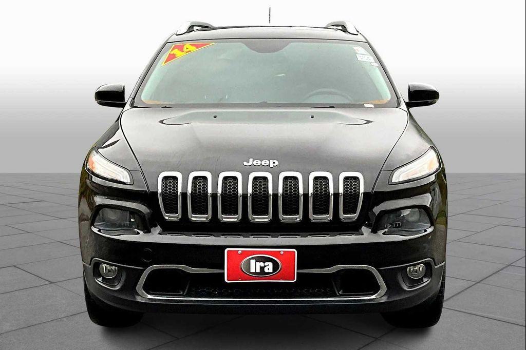 used 2014 Jeep Cherokee car, priced at $10,680
