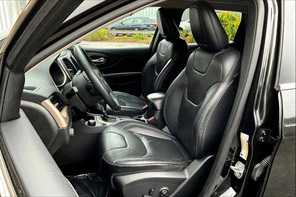 used 2014 Jeep Cherokee car, priced at $10,680