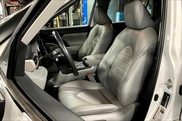 used 2022 Toyota Highlander car, priced at $37,900