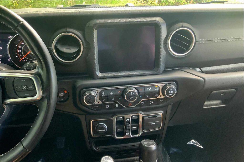 used 2021 Jeep Wrangler Unlimited car, priced at $31,010