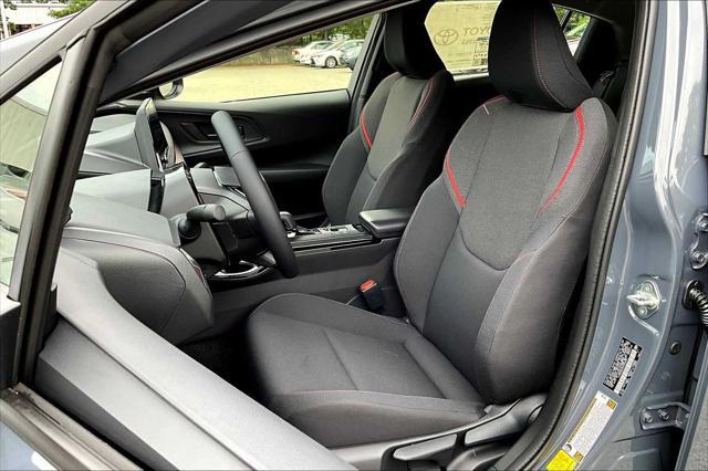 new 2025 Toyota Prius Plug-In Hybrid car, priced at $35,169