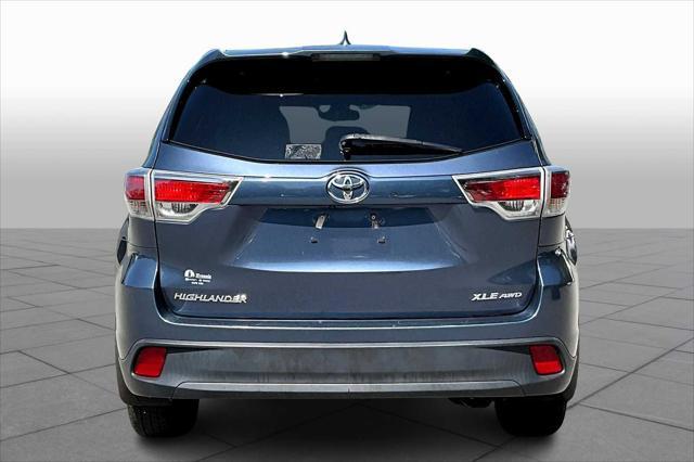 used 2016 Toyota Highlander car, priced at $20,400