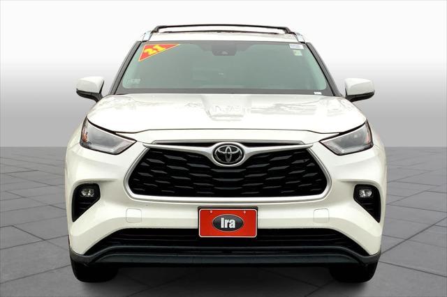 used 2021 Toyota Highlander car, priced at $33,000