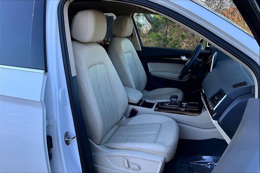 used 2018 Audi Q5 car, priced at $18,200