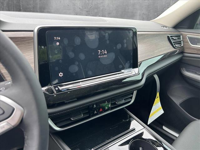new 2025 Volkswagen Atlas car, priced at $55,346