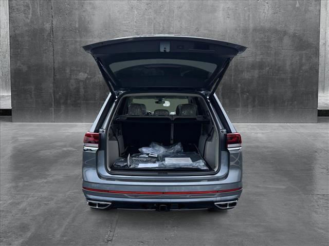 new 2025 Volkswagen Atlas car, priced at $53,168