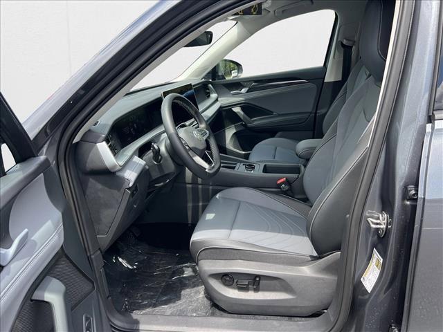 new 2025 Volkswagen Tiguan car, priced at $35,062