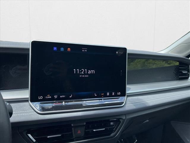 new 2025 Volkswagen Tiguan car, priced at $35,062