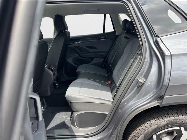 new 2025 Volkswagen Tiguan car, priced at $35,062