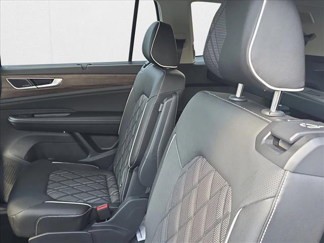 new 2026 Volkswagen Atlas car, priced at $55,429