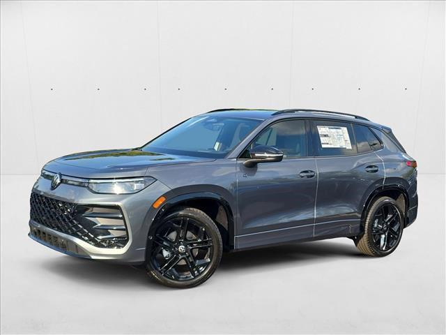 new 2025 Volkswagen Tiguan car, priced at $35,931