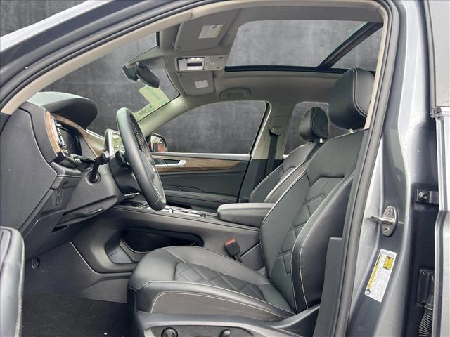 used 2024 Volkswagen Atlas car, priced at $40,358