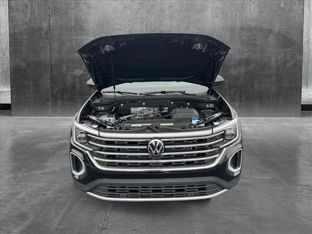 new 2025 Volkswagen Atlas car, priced at $43,429