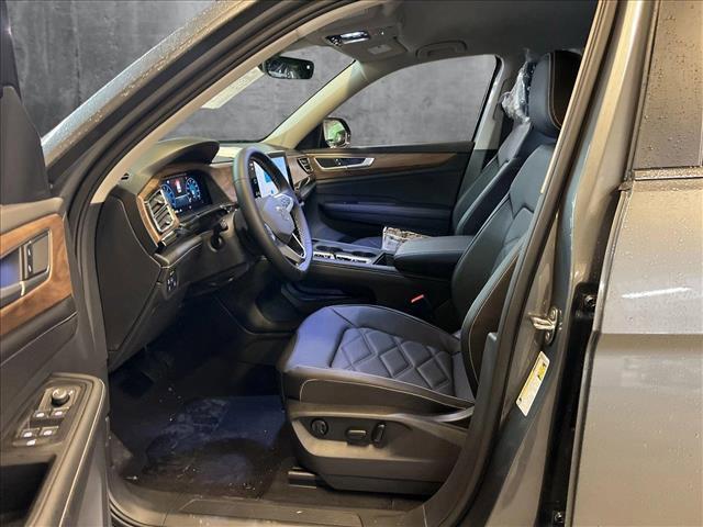 new 2025 Volkswagen Atlas car, priced at $40,457