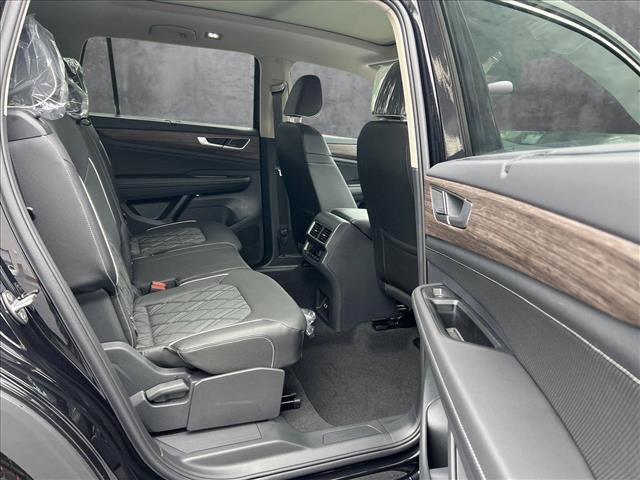 new 2025 Volkswagen Atlas car, priced at $51,668