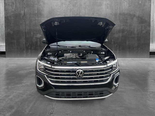 new 2025 Volkswagen Atlas car, priced at $42,329