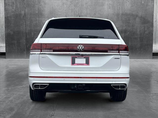 new 2025 Volkswagen Atlas car, priced at $55,116