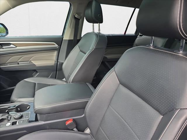 used 2022 Volkswagen Atlas car, priced at $24,999