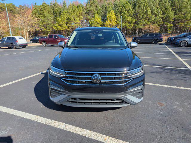 new 2024 Volkswagen Tiguan car, priced at $34,666