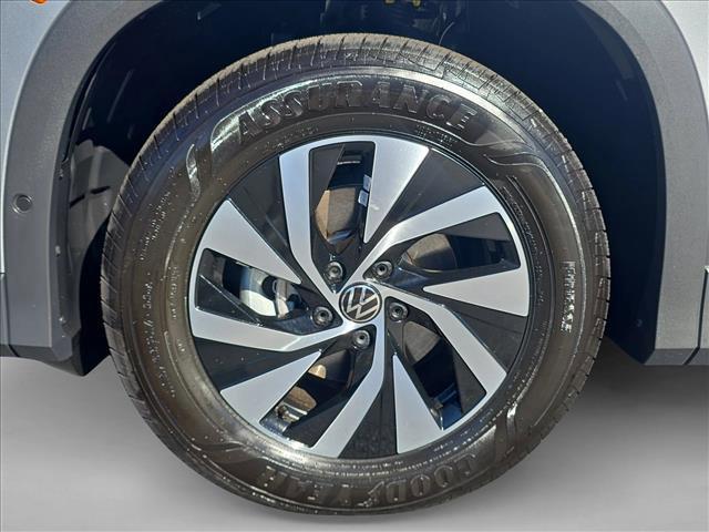 new 2025 Volkswagen Tiguan car, priced at $29,751