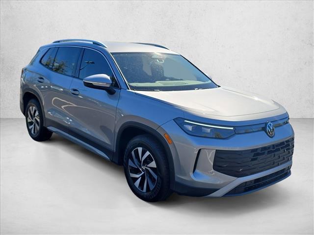 new 2025 Volkswagen Tiguan car, priced at $29,751