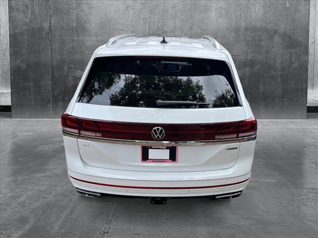new 2025 Volkswagen Atlas car, priced at $51,105