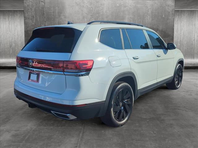 new 2024 Volkswagen Atlas car, priced at $38,499