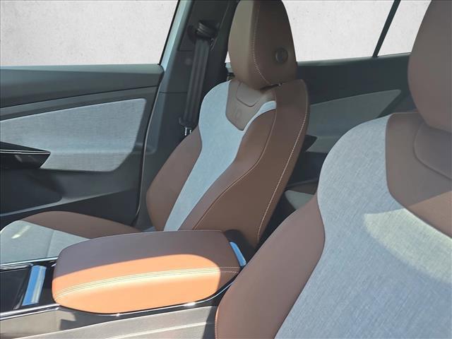 used 2025 Volkswagen ID.4 car, priced at $33,849