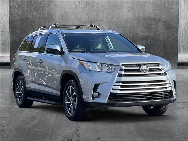 used 2019 Toyota Highlander car, priced at $26,278