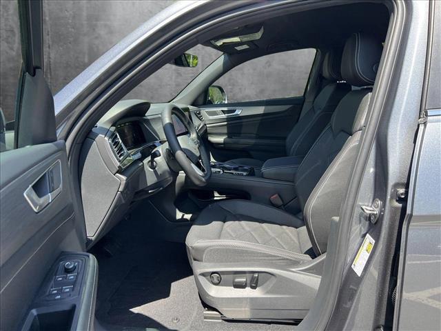 new 2025 Volkswagen Atlas Cross Sport car, priced at $40,899