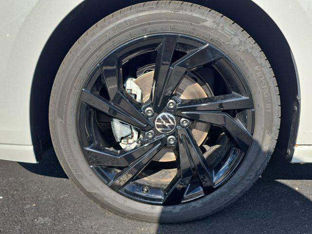 new 2025 Volkswagen Jetta car, priced at $25,626