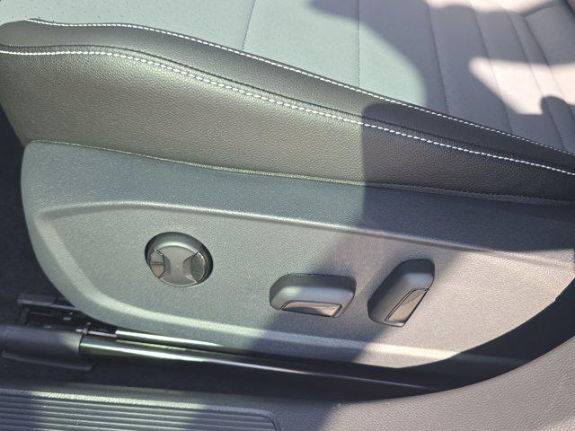 new 2025 Volkswagen Jetta car, priced at $25,626