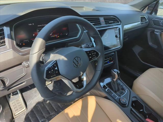 new 2024 Volkswagen Tiguan car, priced at $33,399