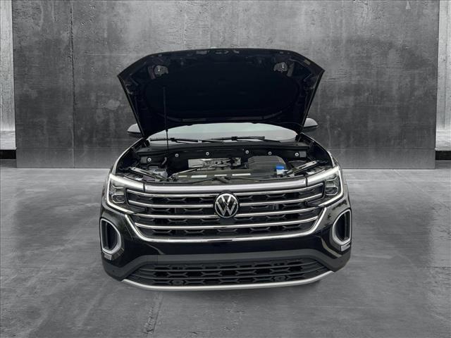 new 2025 Volkswagen Atlas car, priced at $41,799