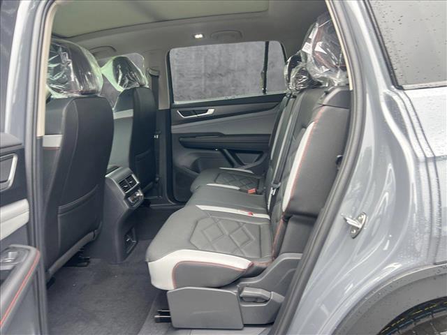 new 2025 Volkswagen Atlas car, priced at $44,771