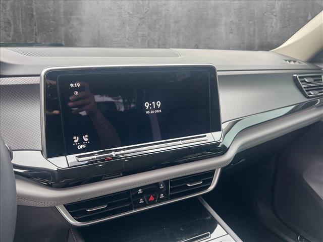 new 2025 Volkswagen Atlas car, priced at $44,771