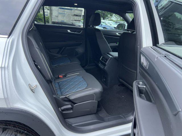 new 2025 Volkswagen Atlas Cross Sport car, priced at $52,708