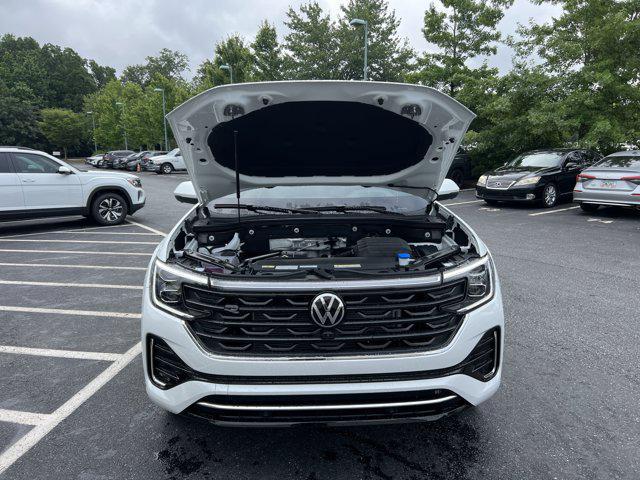 new 2025 Volkswagen Atlas Cross Sport car, priced at $52,708
