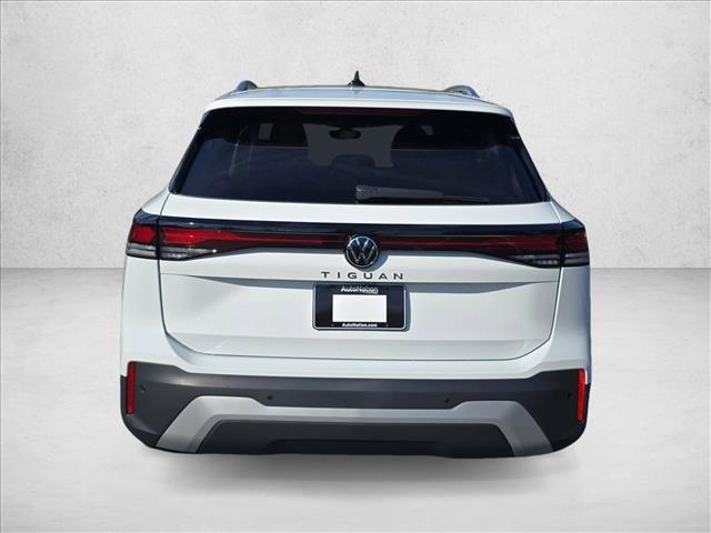 new 2025 Volkswagen Tiguan car, priced at $30,009