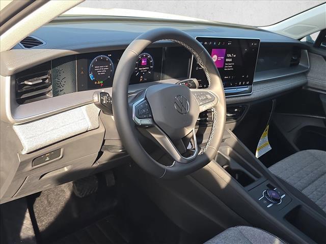 new 2025 Volkswagen Tiguan car, priced at $30,009