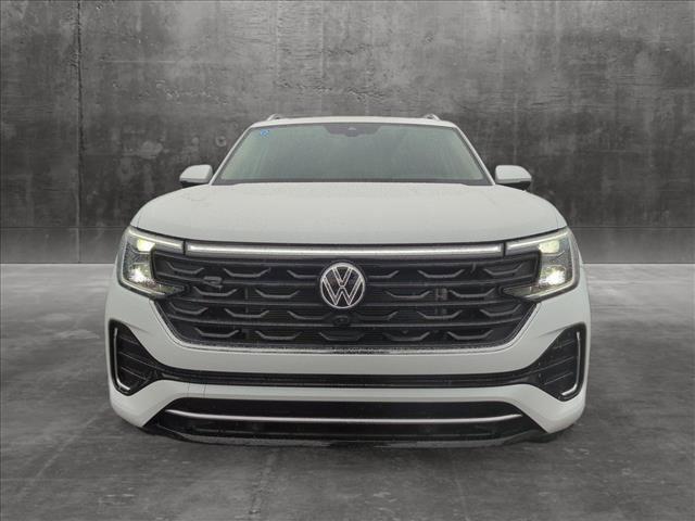 new 2024 Volkswagen Atlas car, priced at $51,417