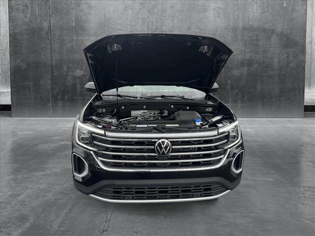 new 2025 Volkswagen Atlas car, priced at $38,731