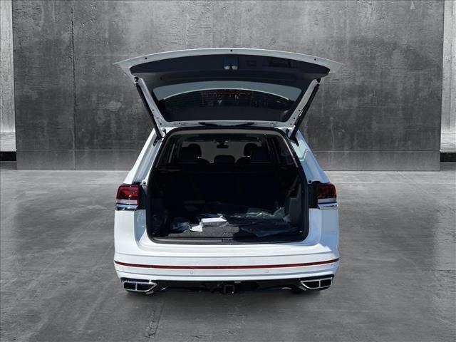 new 2025 Volkswagen Atlas car, priced at $52,109