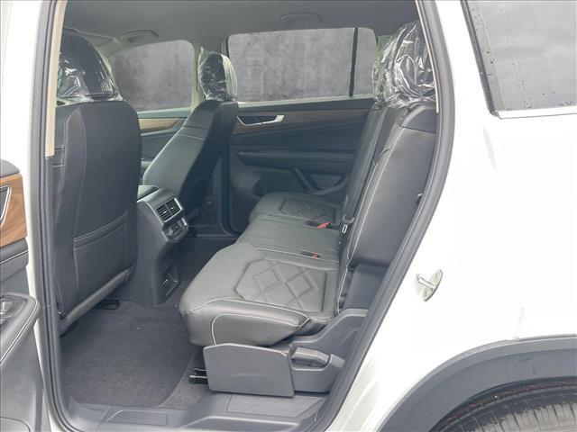 new 2025 Volkswagen Atlas car, priced at $37,493