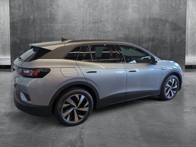 new 2025 Volkswagen ID.4 car, priced at $40,729