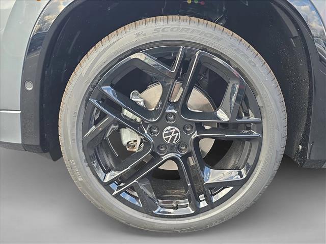 new 2026 Volkswagen Tiguan car, priced at $39,837